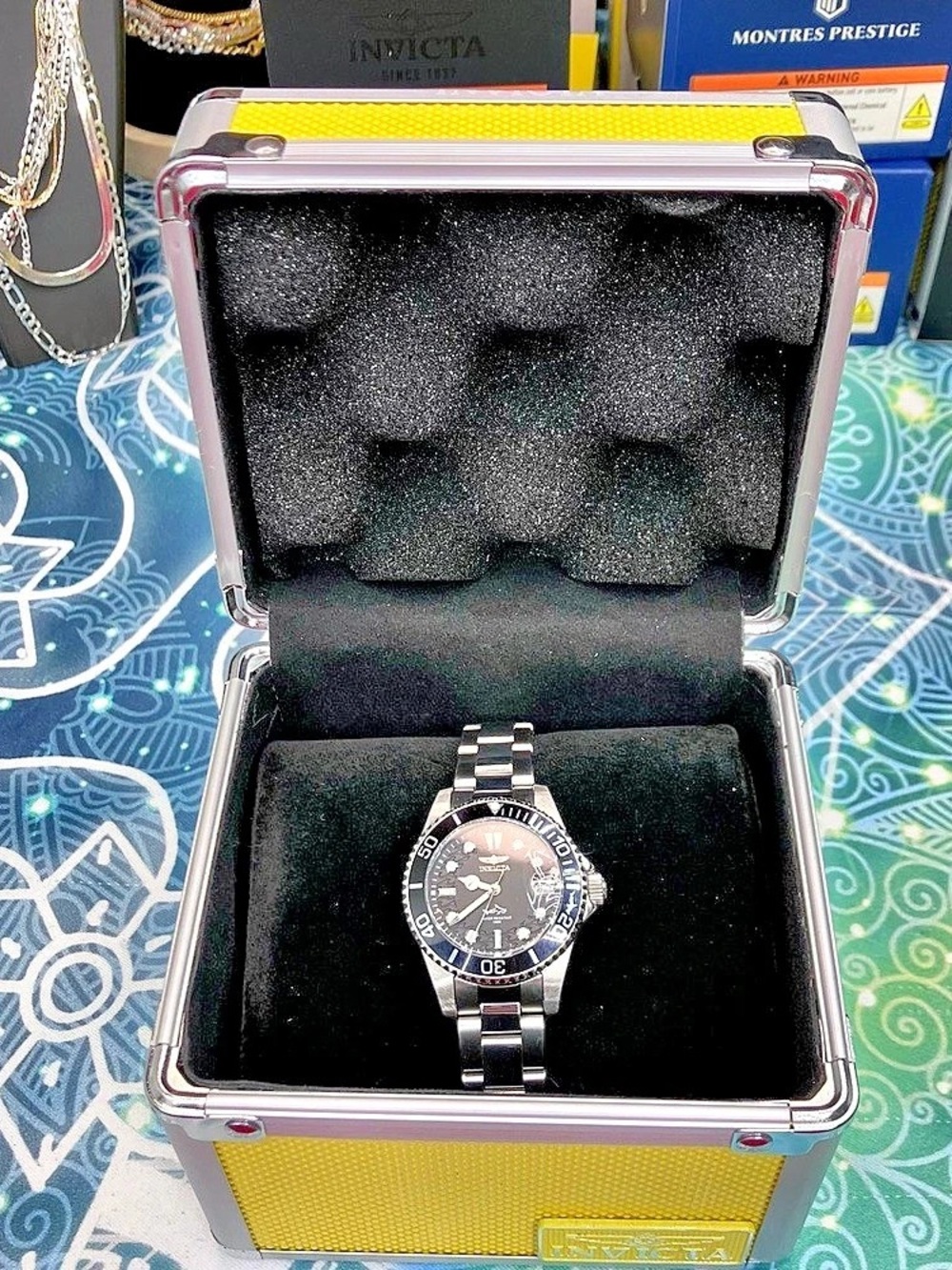 Women’s Invicta Pro Diver Watch 50913 | Black Dial & Bezel | New in Case